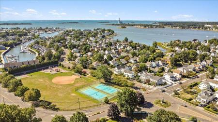 108 Gregory Boulevard