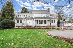 206 Rowayton Woods Drive