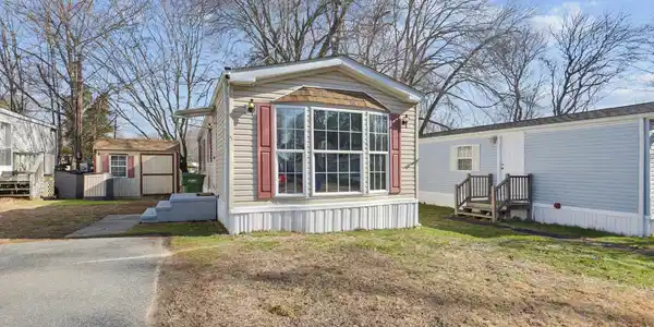 Image 2: You wiil be amazed at the natural light that pours into this manufactured home!
