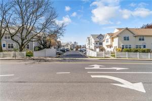 1 Southfield Avenue