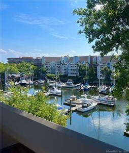 73 Harbor Drive