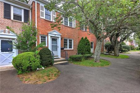 6 Salem Walk