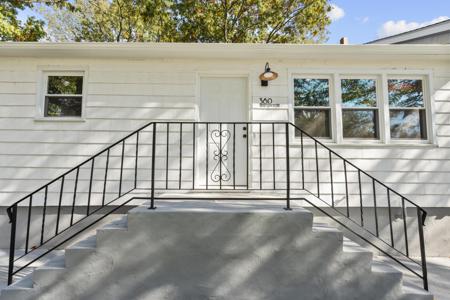 380 Silver Sands Road