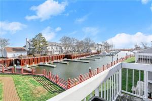 202 Breakers Lane