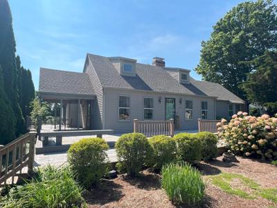 62 Quanaduck Road
