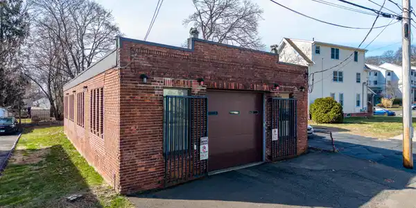 468 Blohm Street