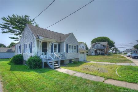 55 Sound Breeze Avenue