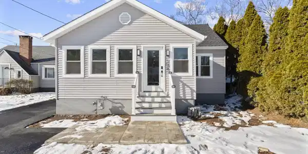 106 Burr Street