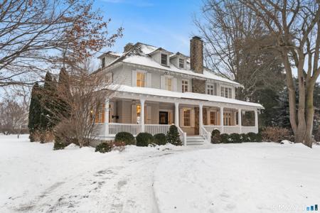 242 Ocean Drive West