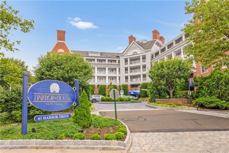 43 Harbor Drive