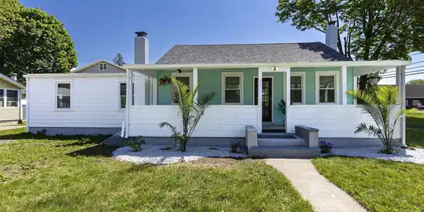 301 Hartford Avenue