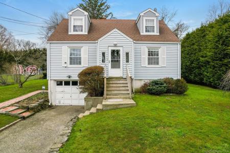 114 Flora Boulevard