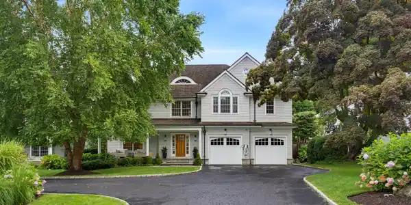 25 Sagamore Road