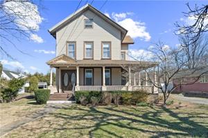 809 Townsend Avenue