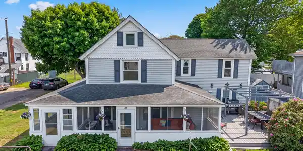 31 Old Colony Road
