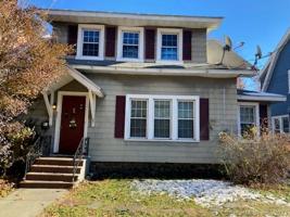 851 Woodward Avenue