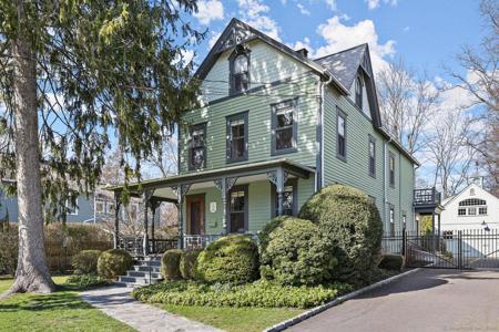 13 McKinley Street