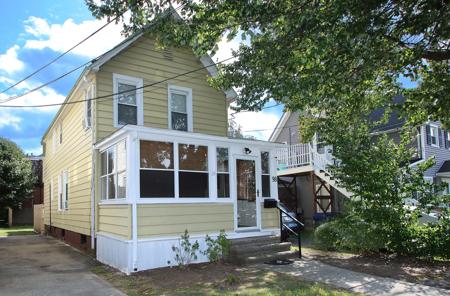 98 Thomas Street