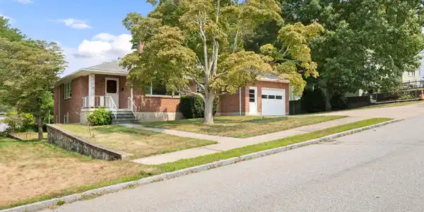 57 Farmington Avenue