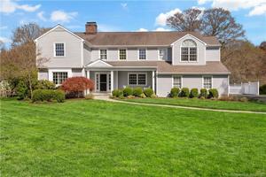 2 Chasmars Pond Road