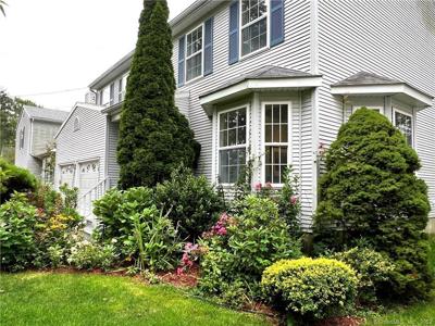 6 Acacia Drive