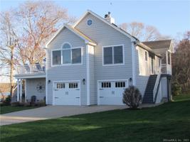 8 Woodland Drive