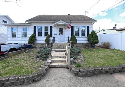 95 Girard Avenue