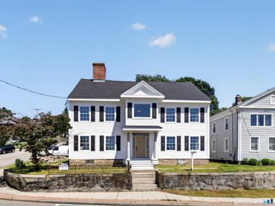 108 Thames Street