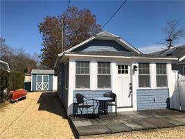 6 Old Colony Road