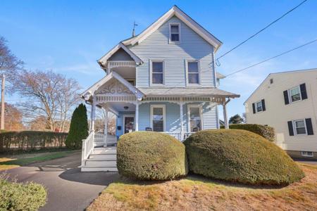 17 Gregory Boulevard