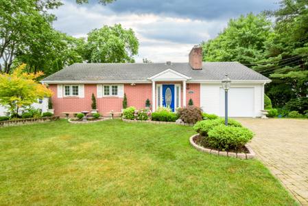 92 Grove Beach Road South