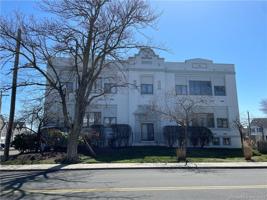 91 Stowe Avenue