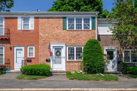 28 Salem Walk