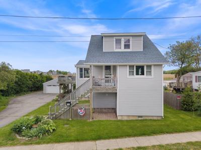 62 Surf Avenue