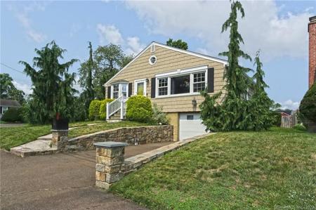97 Magnolia Avenue