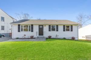 529 Pond Point Avenue