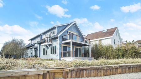971 Fairfield Beach Road