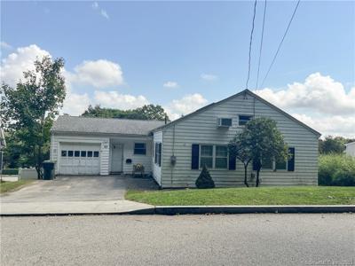 93 Nameaug Avenue