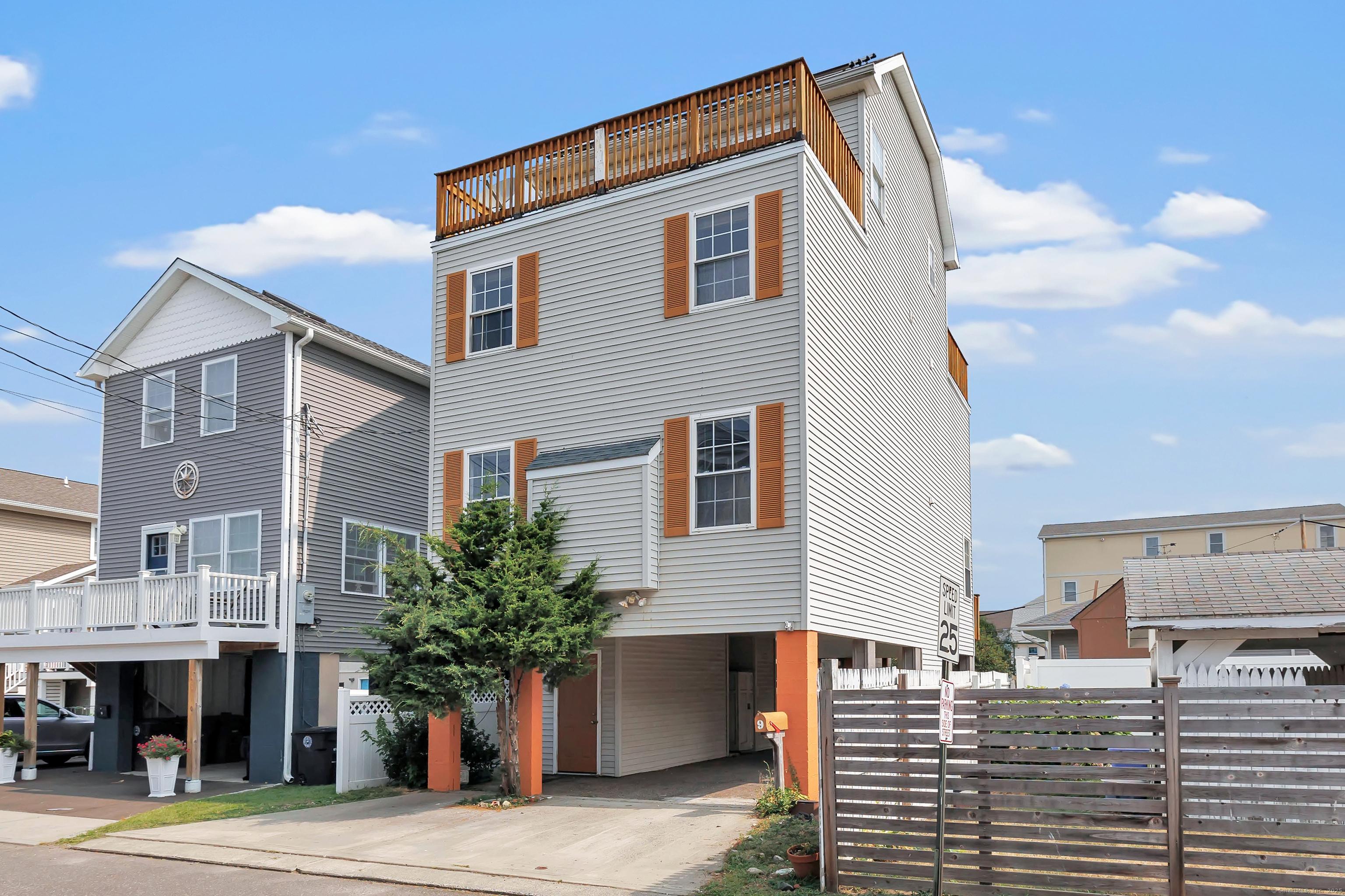 Image 4: Front of house