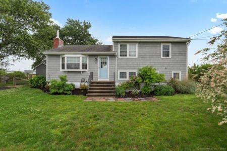52 Seaside Avenue