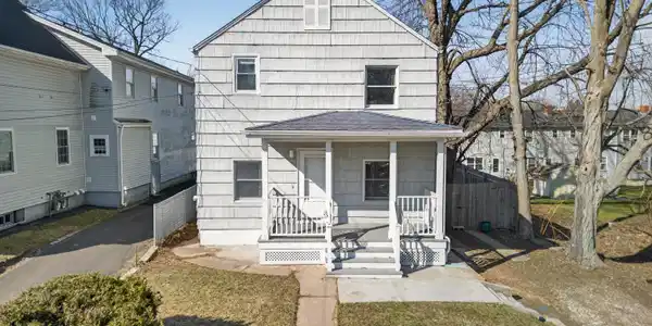 274 Peck Avenue