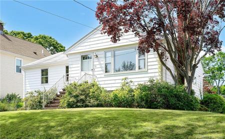 60 Burr Street