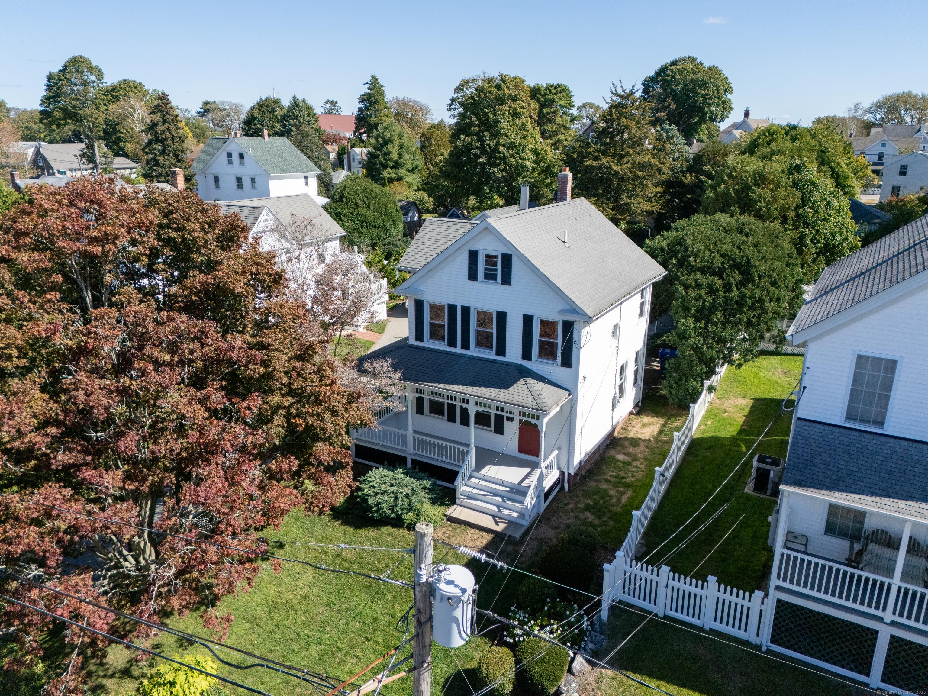 Image 3Front of House