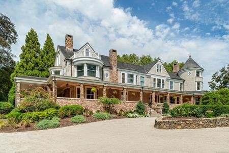 249 Greens Farms Road