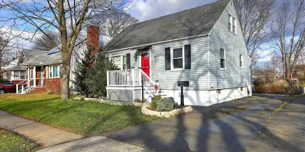 77 Concord Street