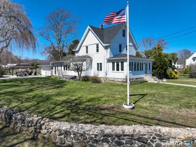 174 River Road