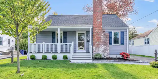 21 Aimes Drive