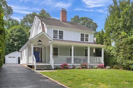 36 Hendrie Avenue