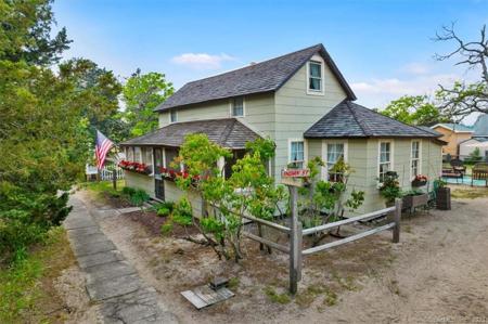 39 Central Avenue