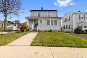 105 Ivy Street